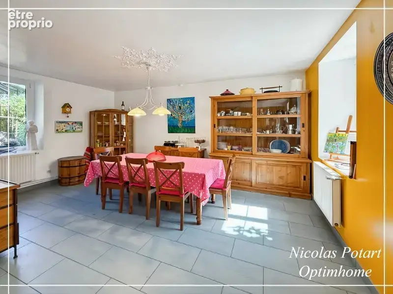 Maison familiale de charme en pierre – Cadre bucolique & potentiel locatif - photo 7