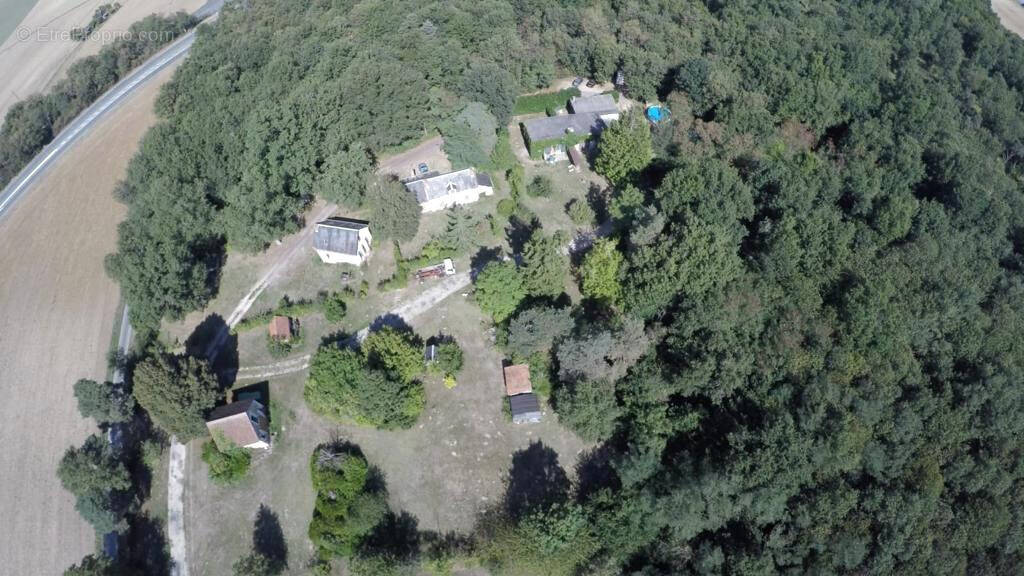 Maison à SAINTE-MAURE-DE-TOURAINE