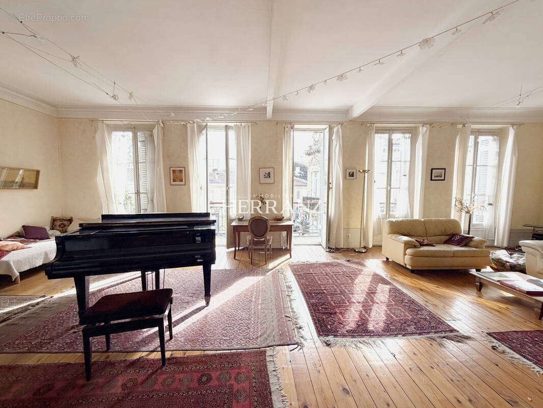 Maison à BORDEAUX