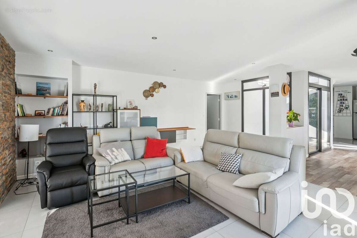 Photo 4 - Maison à BASSENS