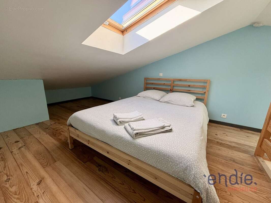 Appartement à SILLANS-LA-CASCADE