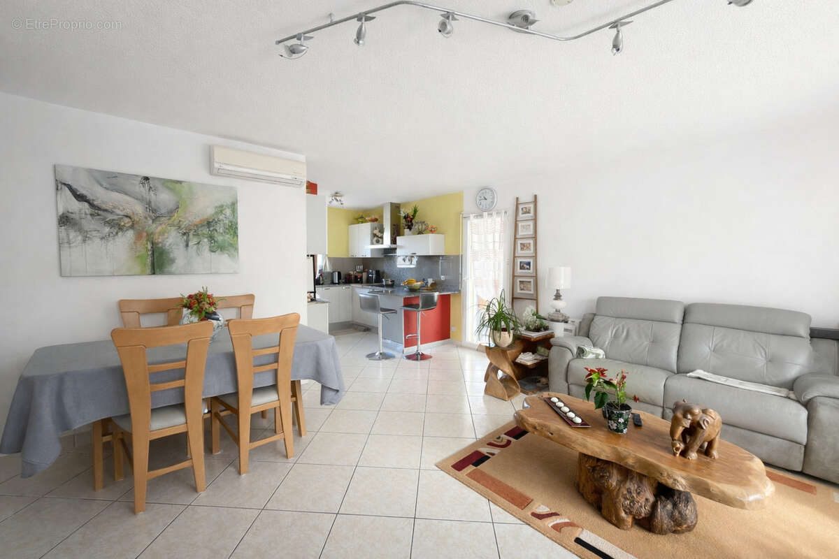 Maison à SAINT-HIPPOLYTE