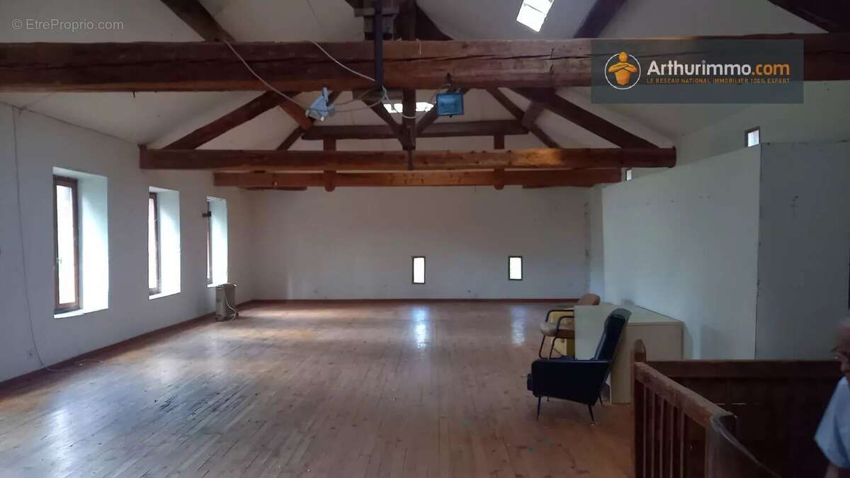 Maison à SAINTE-COLOMBE-SUR-L&#039;HERS