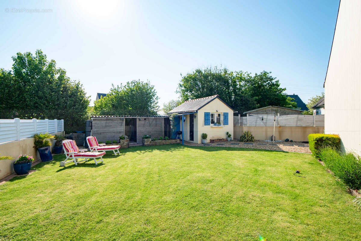 A vendre - guilers - maison de 150 m2 - 4 chambres - terrain de 545 m2 - dependances - 354000€ - photo 4