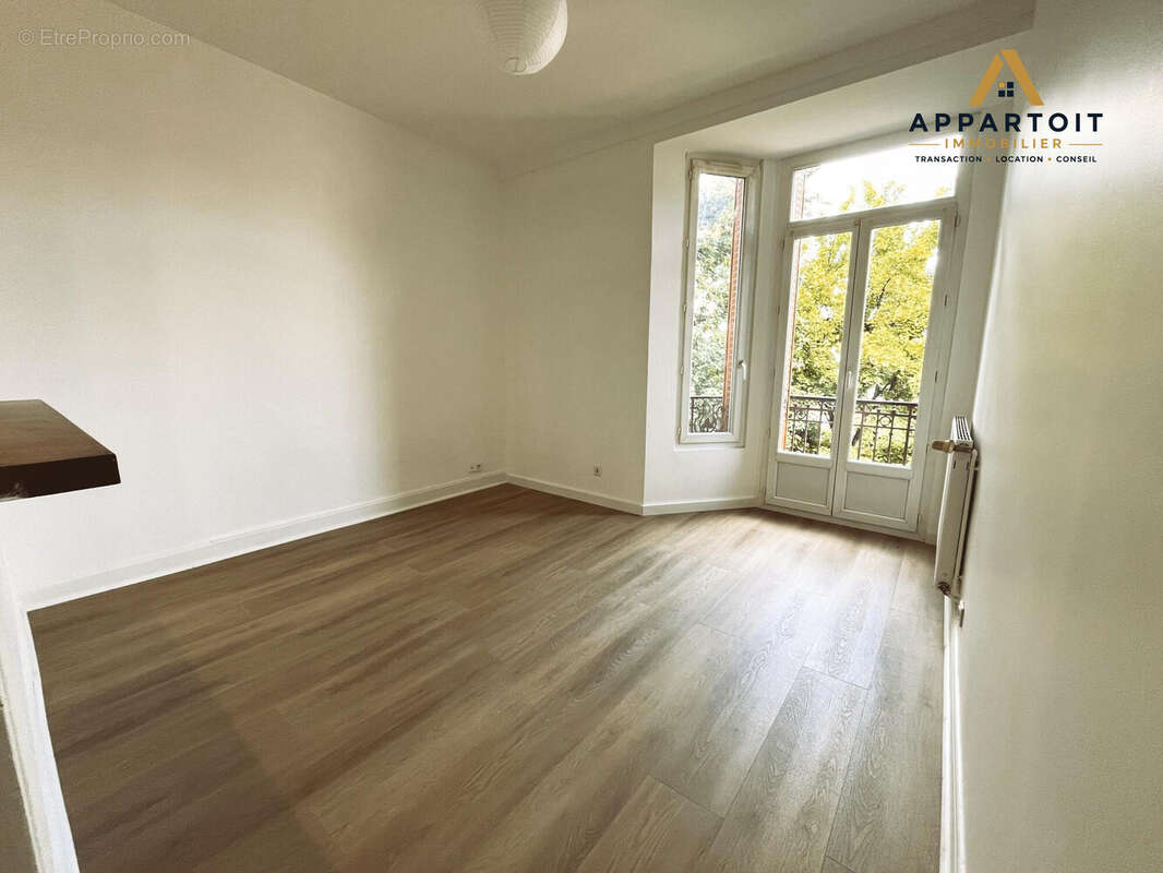 Appartement à VICHY