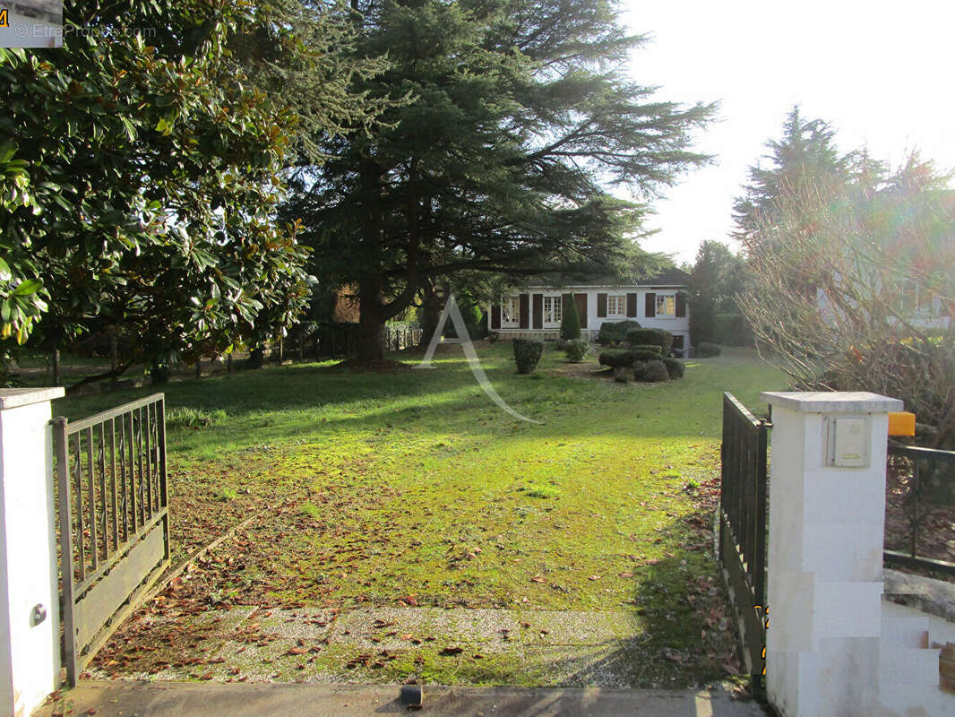 Maison à SAINT-AIGNAN