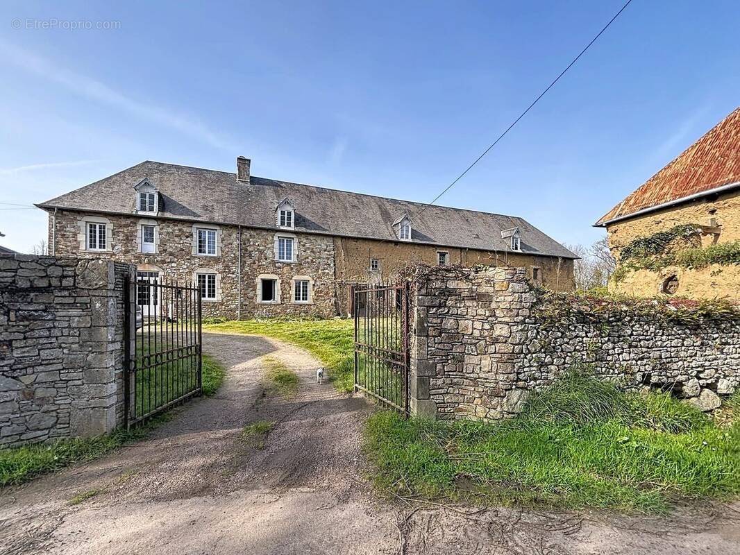 Maison à RAIDS