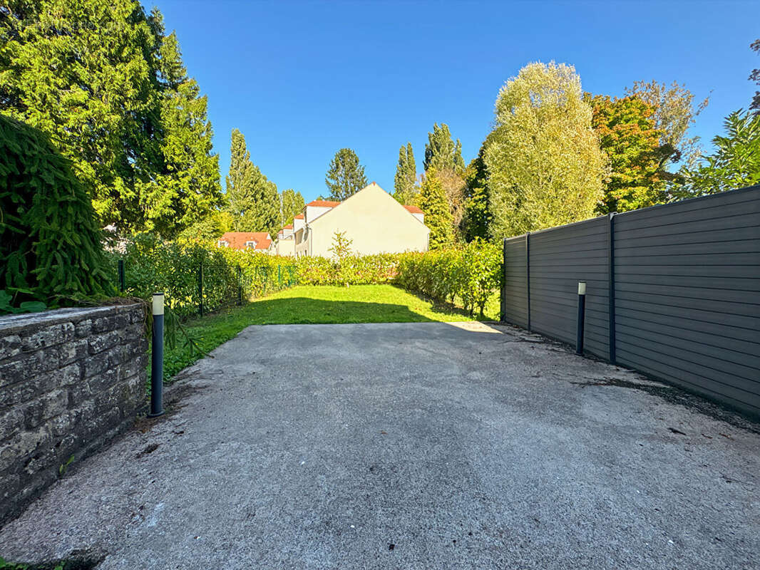 Maison à MANTES-LA-VILLE