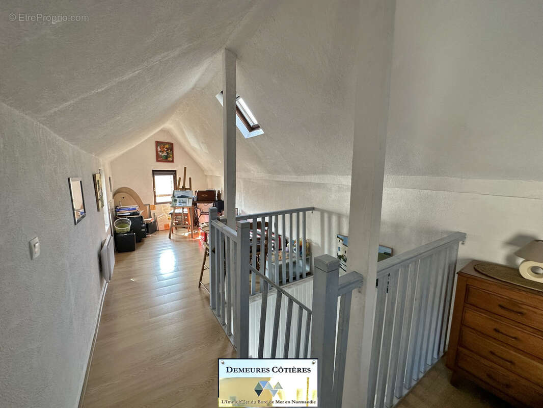 Maison atypique pleine de charme, au cœur d'YPORT - photo 16