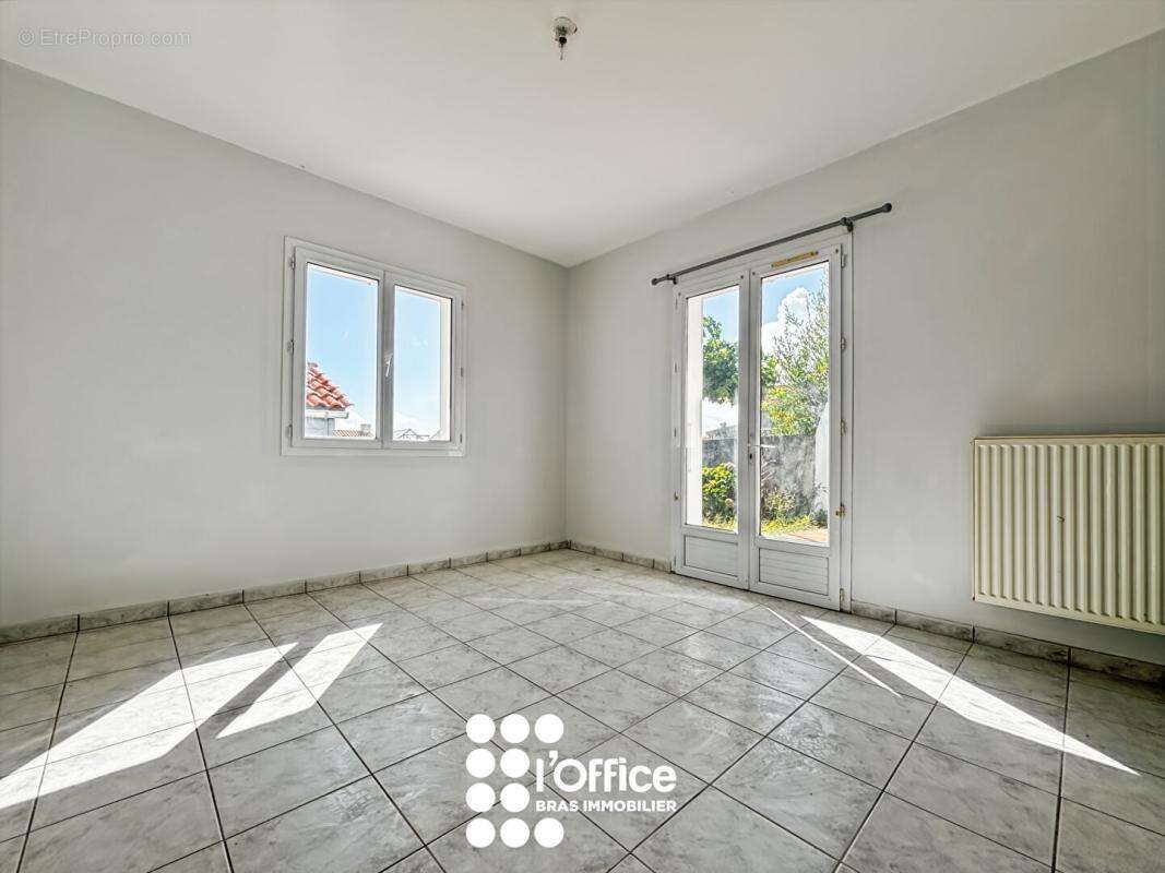 BREM SUR MER, maison plain-pied de 85m² - photo 6
