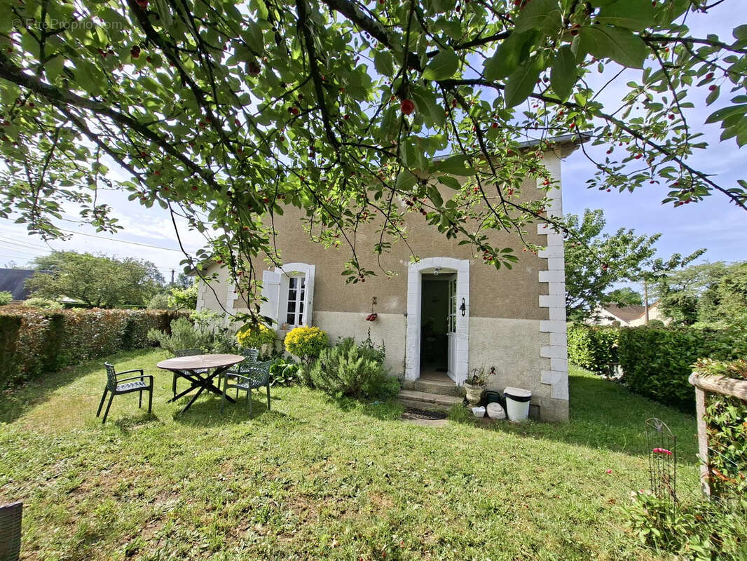 Maison à MALICORNE-SUR-SARTHE