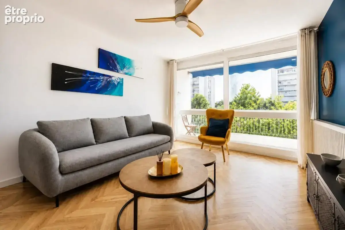 Appartement T3 - 73 m² - Saint-Genis-Laval - photo 13