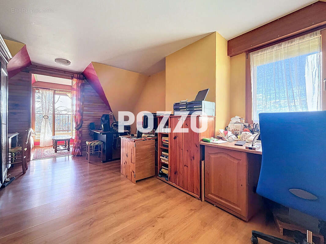 Maison à SAINT-HILAIRE-DU-HARCOUET