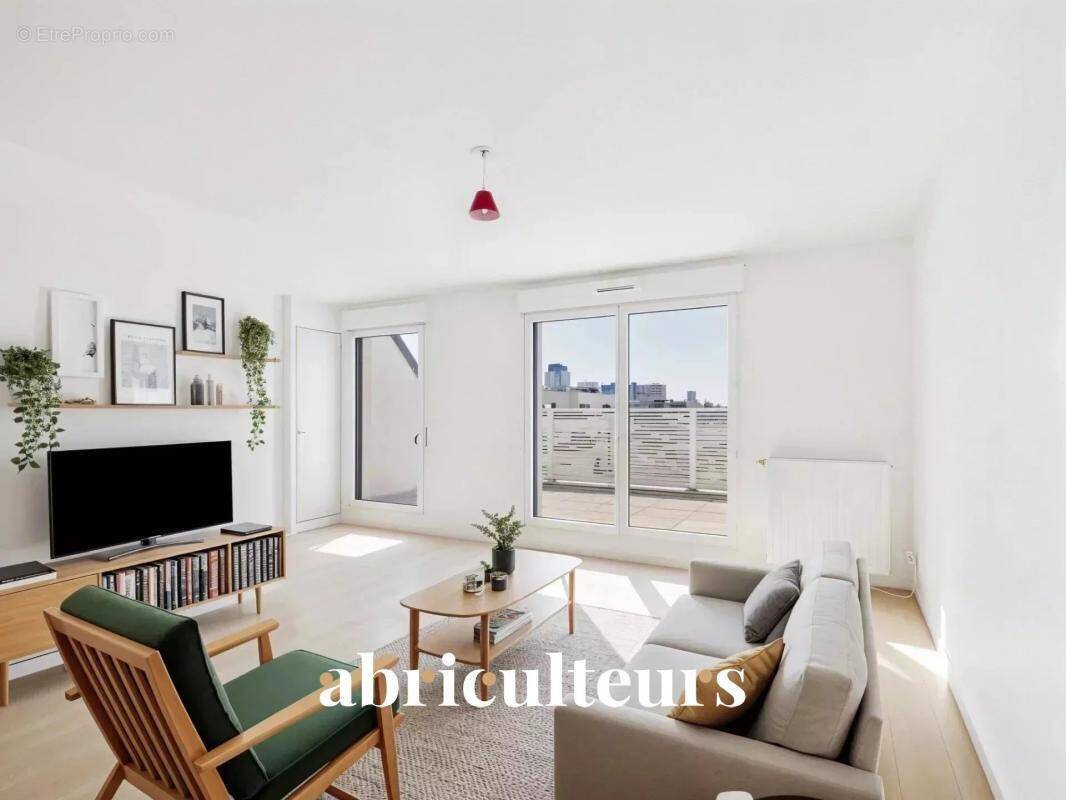 Appartement à COLOMBES