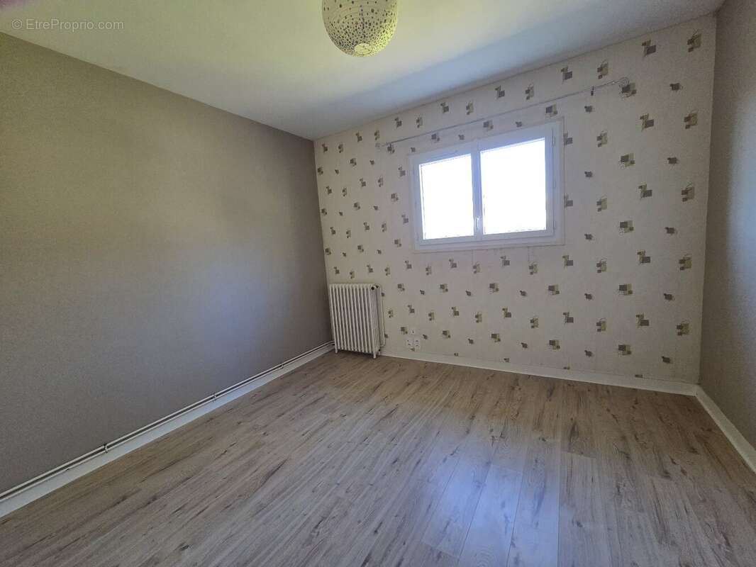 Maison à SAINT-BRICE