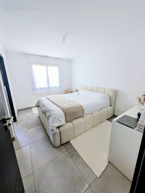 Maison à SAINT-ANDRE-DE-ROQUELONGUE