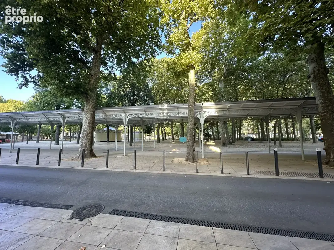 Place de parking couverte / triangle d'or - photo 8