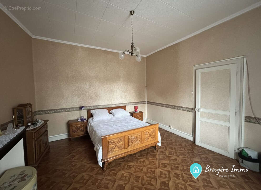 Maison 100 m² à Hirson  - photo 4