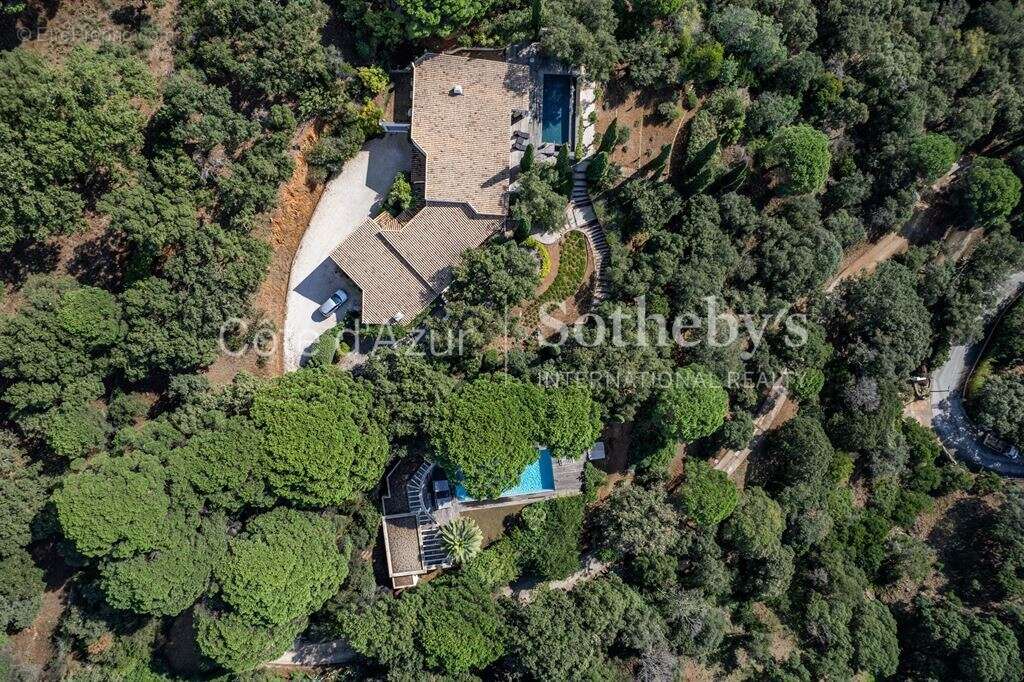 Maison à LA CROIX-VALMER