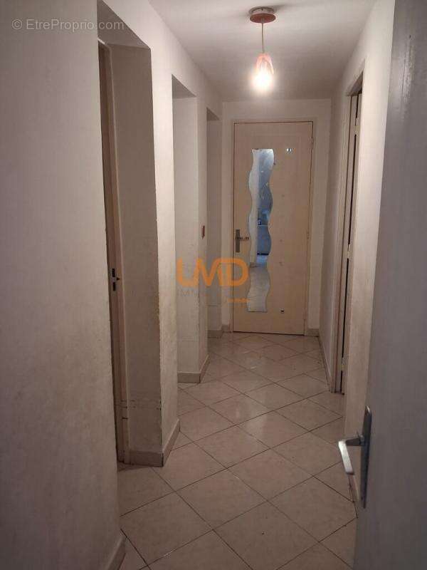 Appartement à MARSEILLE-11E