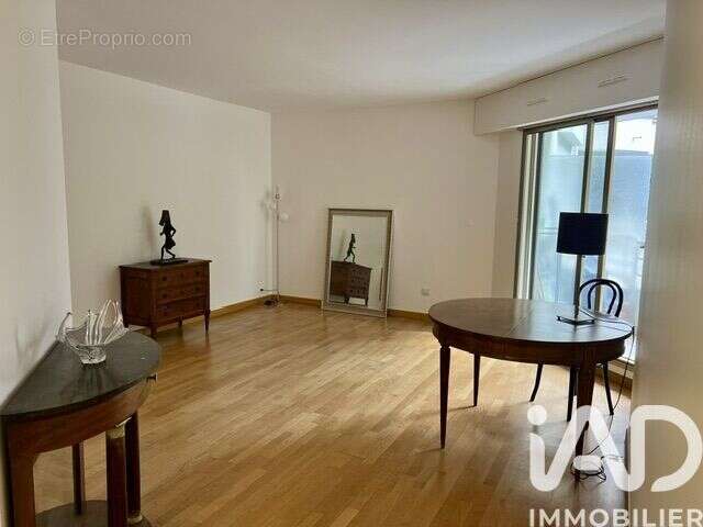Photo 7 - Appartement à PARIS-16E