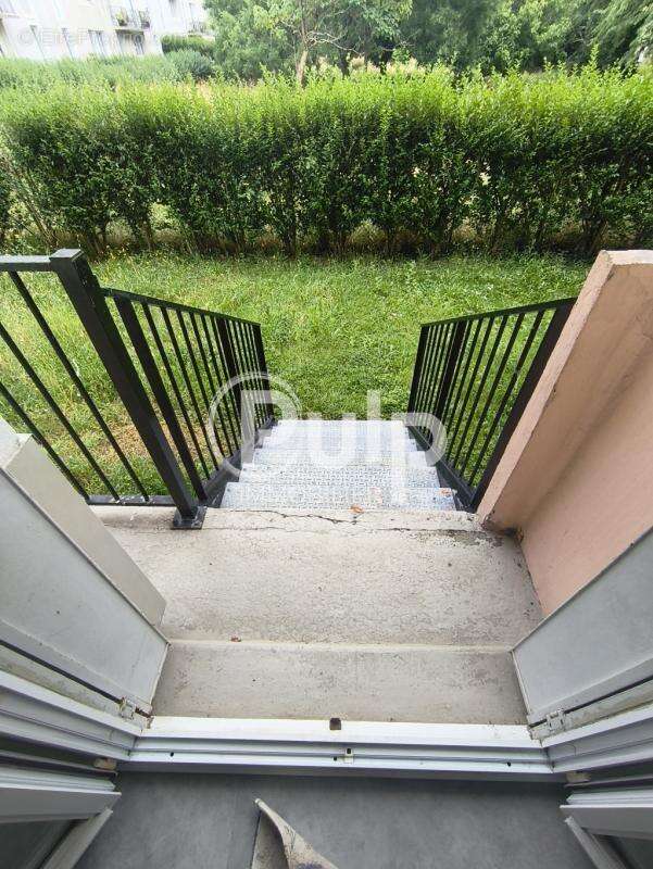 Bien à vendre à rochefort - photo 8