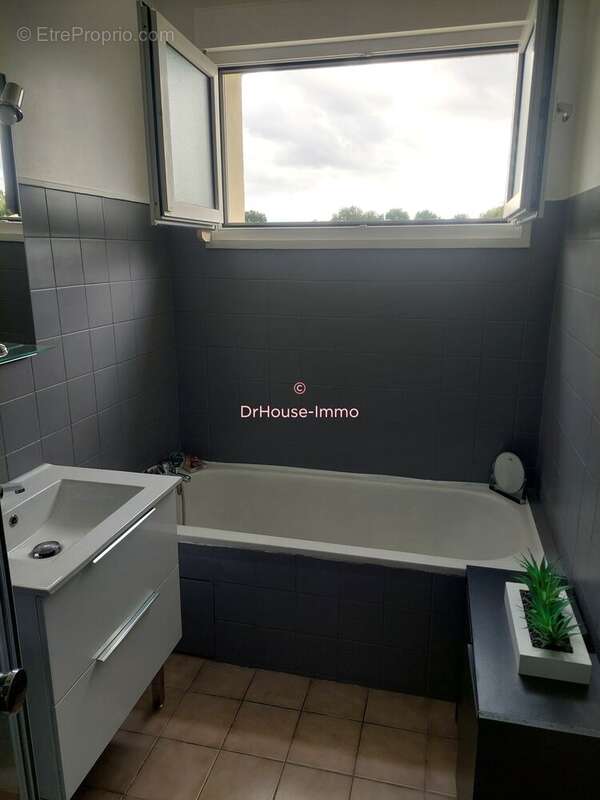 Maison à CORME-ECLUSE