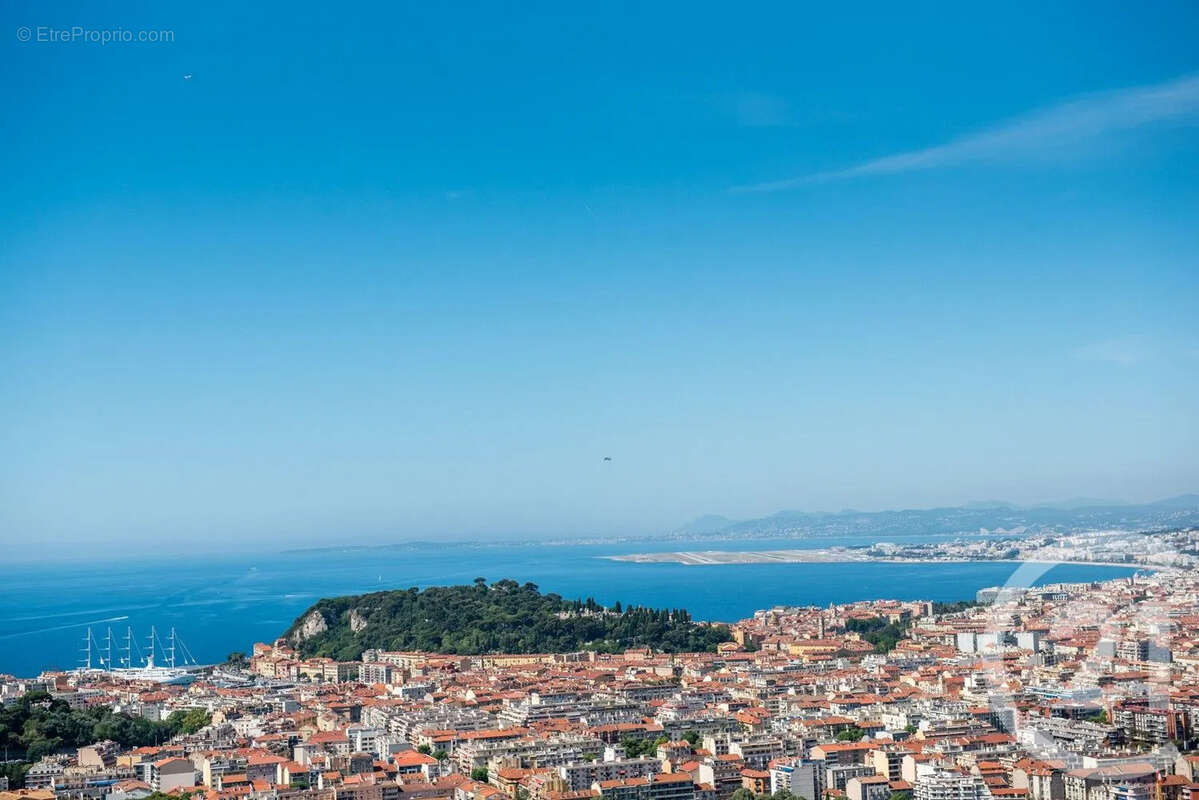 Appartement à VILLEFRANCHE-SUR-MER