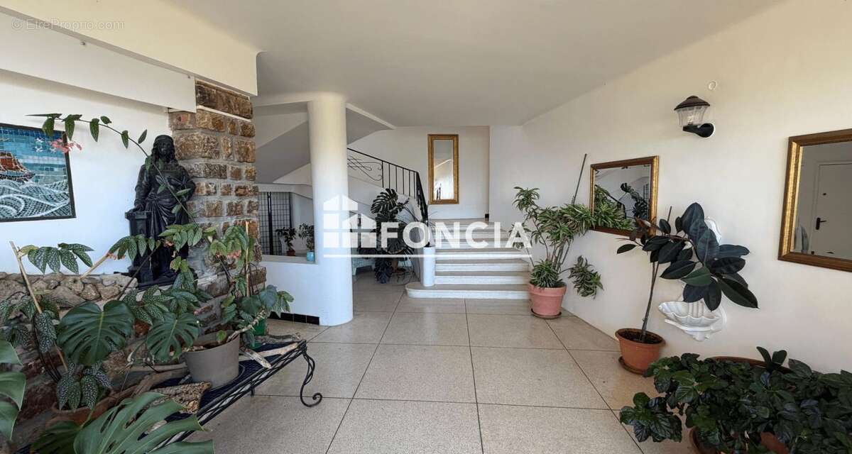 Appartement à LE LAVANDOU