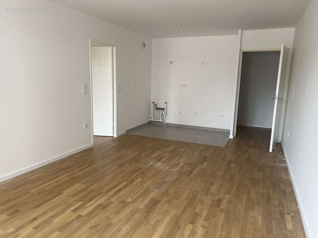 Appartement à LE PERREUX-SUR-MARNE