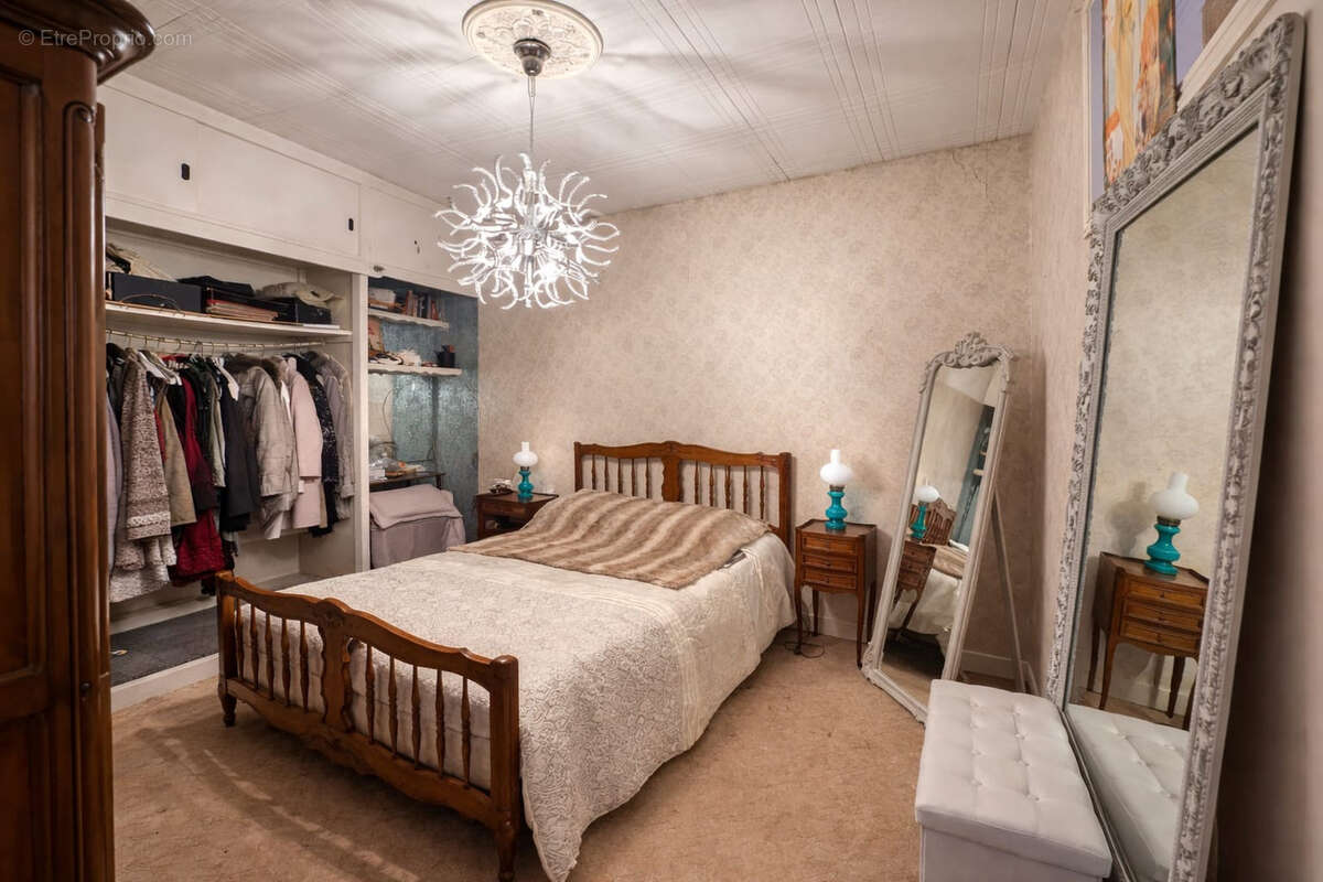 Maison à CLERMONT-FERRAND