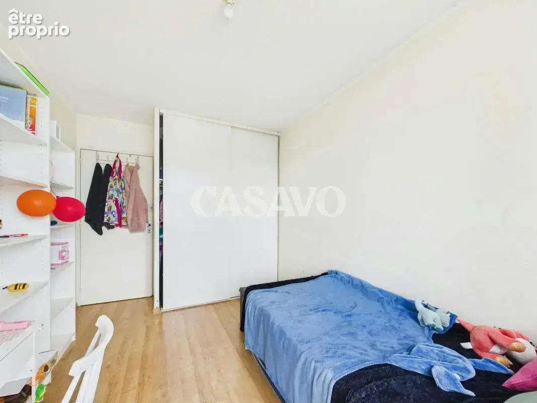 Vente Appartement 4 pièces de 77m² - 69150 Décines-Charpieu - photo 11