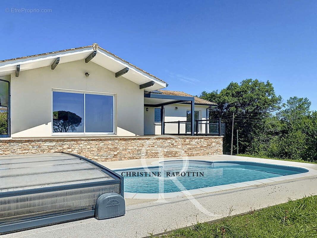 Maison à SAINT-MARTIN-DE-SEIGNANX