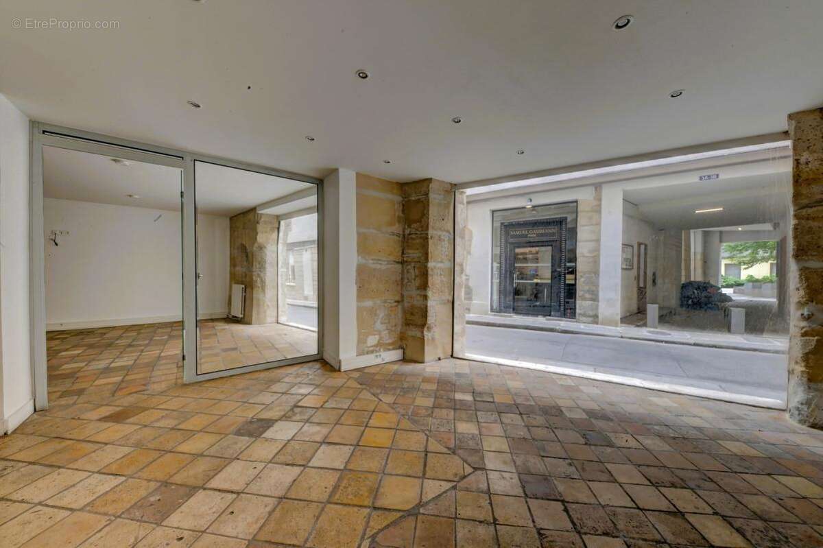 Maison à PARIS-4E