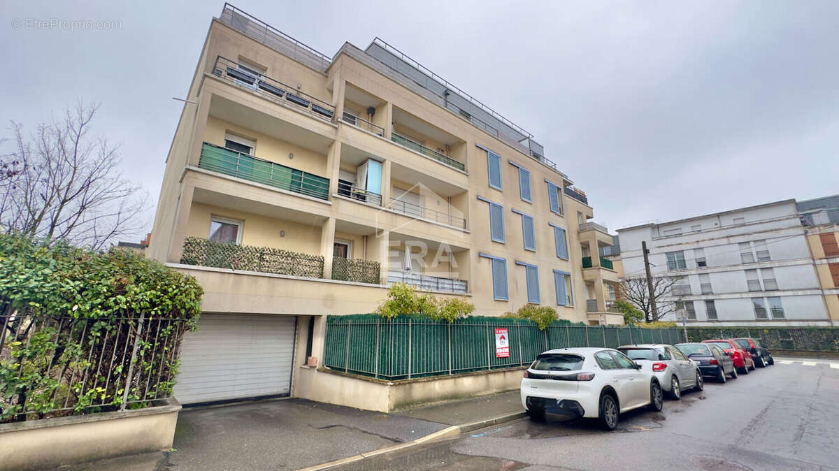 Appartement récent 3 pièces 67m2 - athis mons, deux terrasses - photo 9