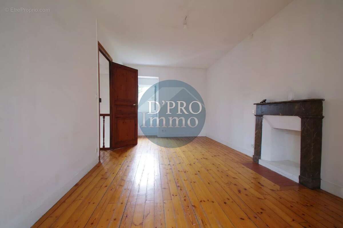 Maison à NORT-SUR-ERDRE