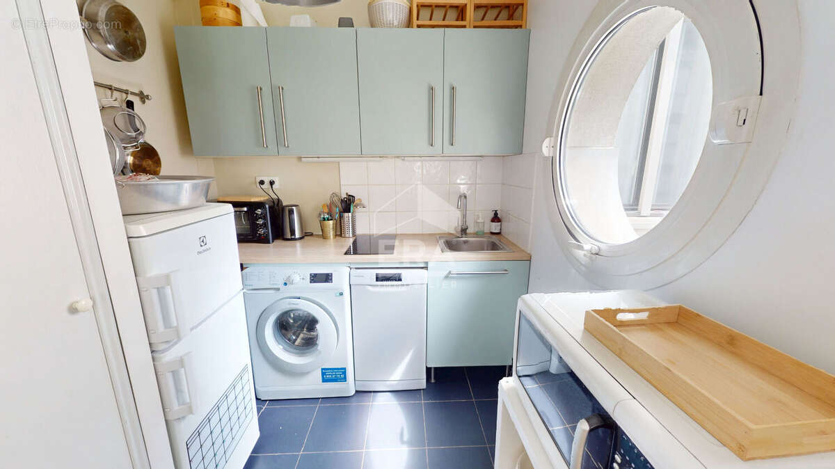 Appartement à PARIS-19E