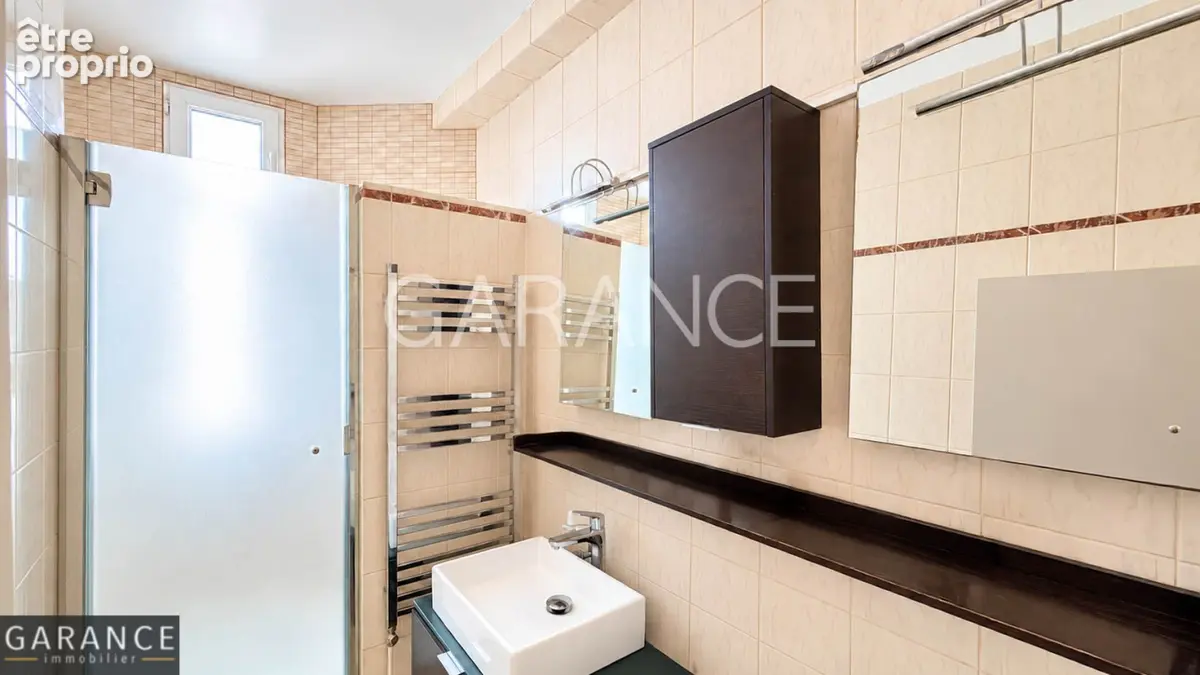 Appartement 5 pièces 105 m² à vendre à Paris-15e (75015) - photo 9