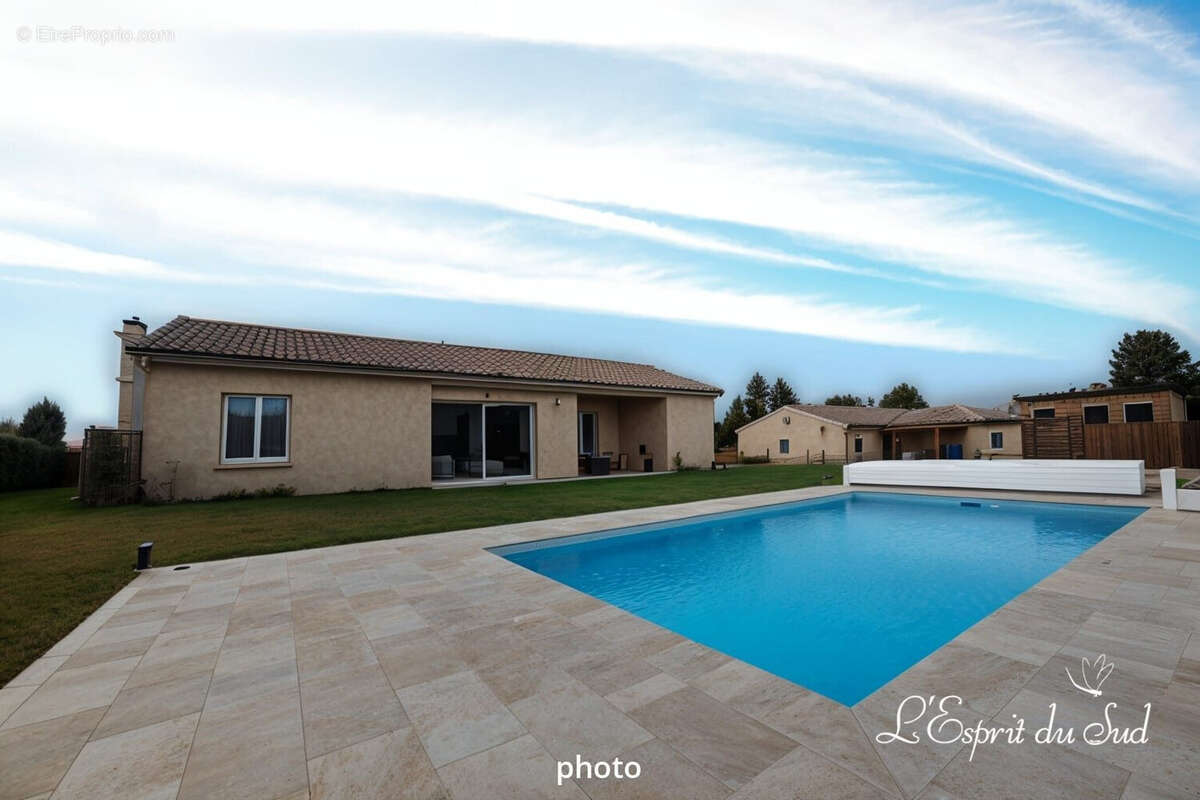 Maison à VILLEBRUMIER