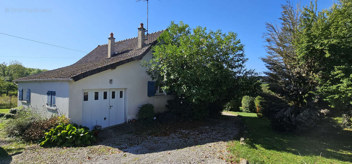 Maison à BREVES