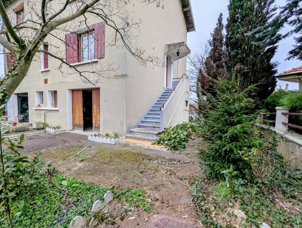 Appartement à VENISSIEUX