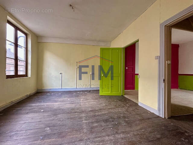 Maison à ENVERMEU