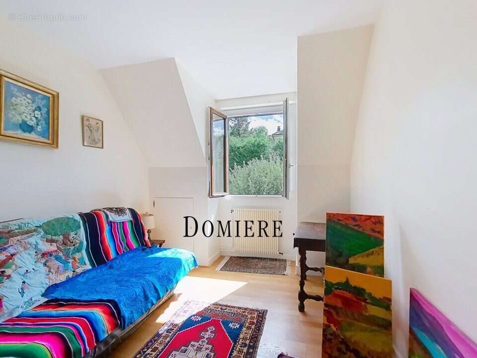 Maison à VAUCRESSON