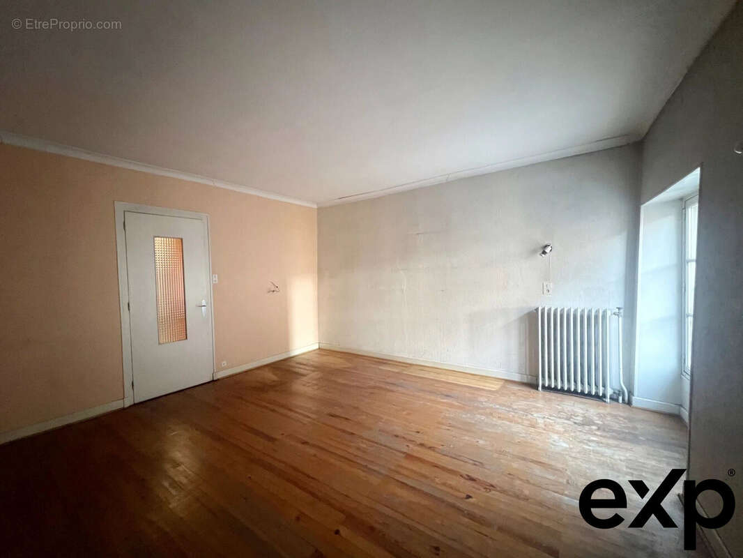 Appartement à LE PONT-DE-BEAUVOISIN