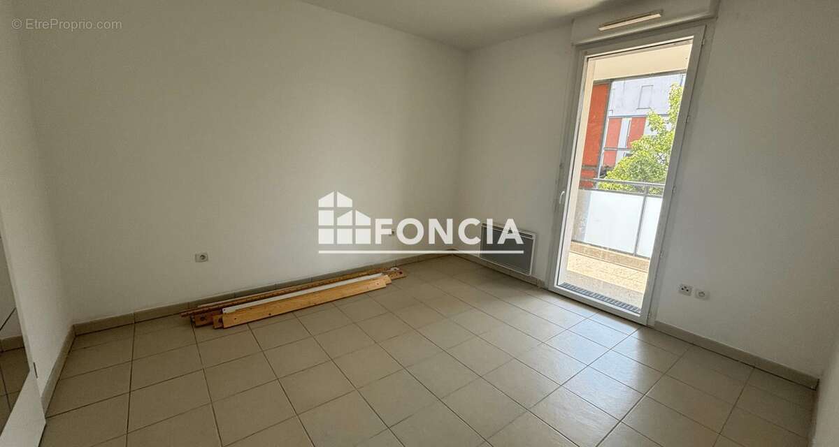 T2 colomiers avec grande terrasse et parking sous-sol - photo 4