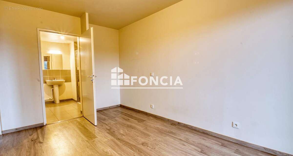 Appartement à AUBERGENVILLE