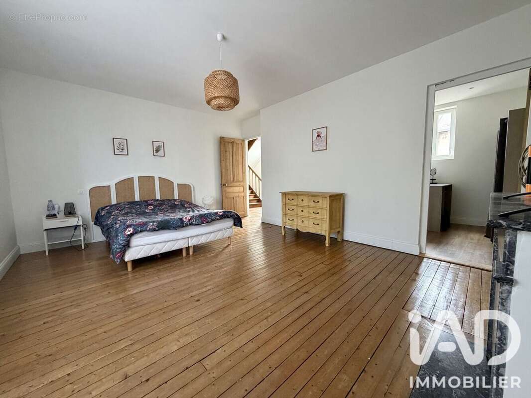 Maison 180 m² à Peronne  - photo 8