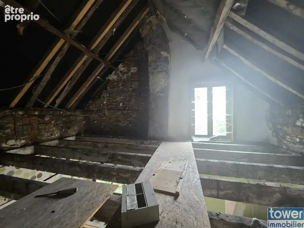 Maison 151 m2 à rénover   Beaux volumes, jardin et nombreuses possibilités - photo 10