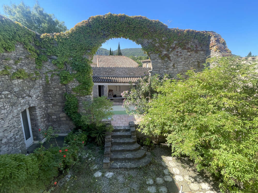 Maison à CARCASSONNE
