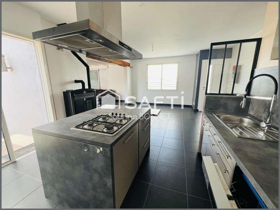 Photo 2 - Maison à SALIGNY